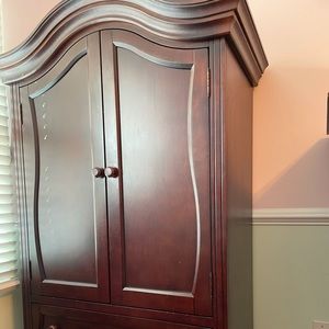 Armoire. Entire room of furniture to match this